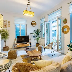 Apartment Exceptional Flat 1 Min To Metro & Galata Tower, Istanbul